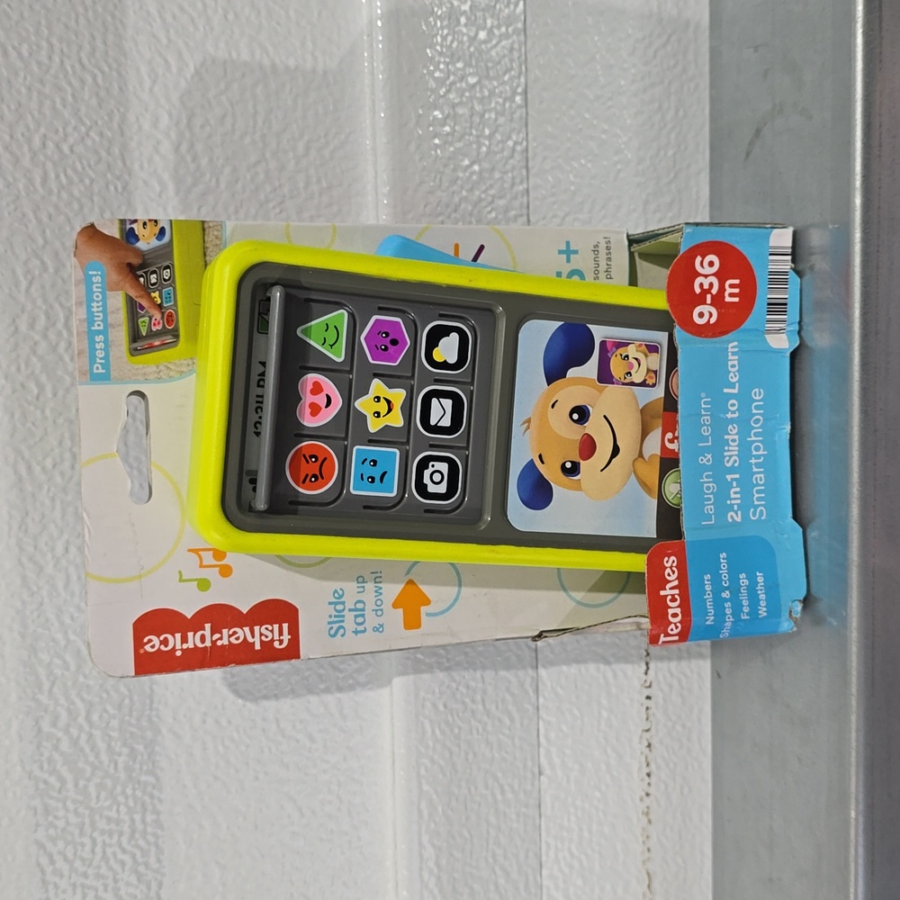 Laugh & Learn 2-in-1 Slide to learn Smartphone NWT